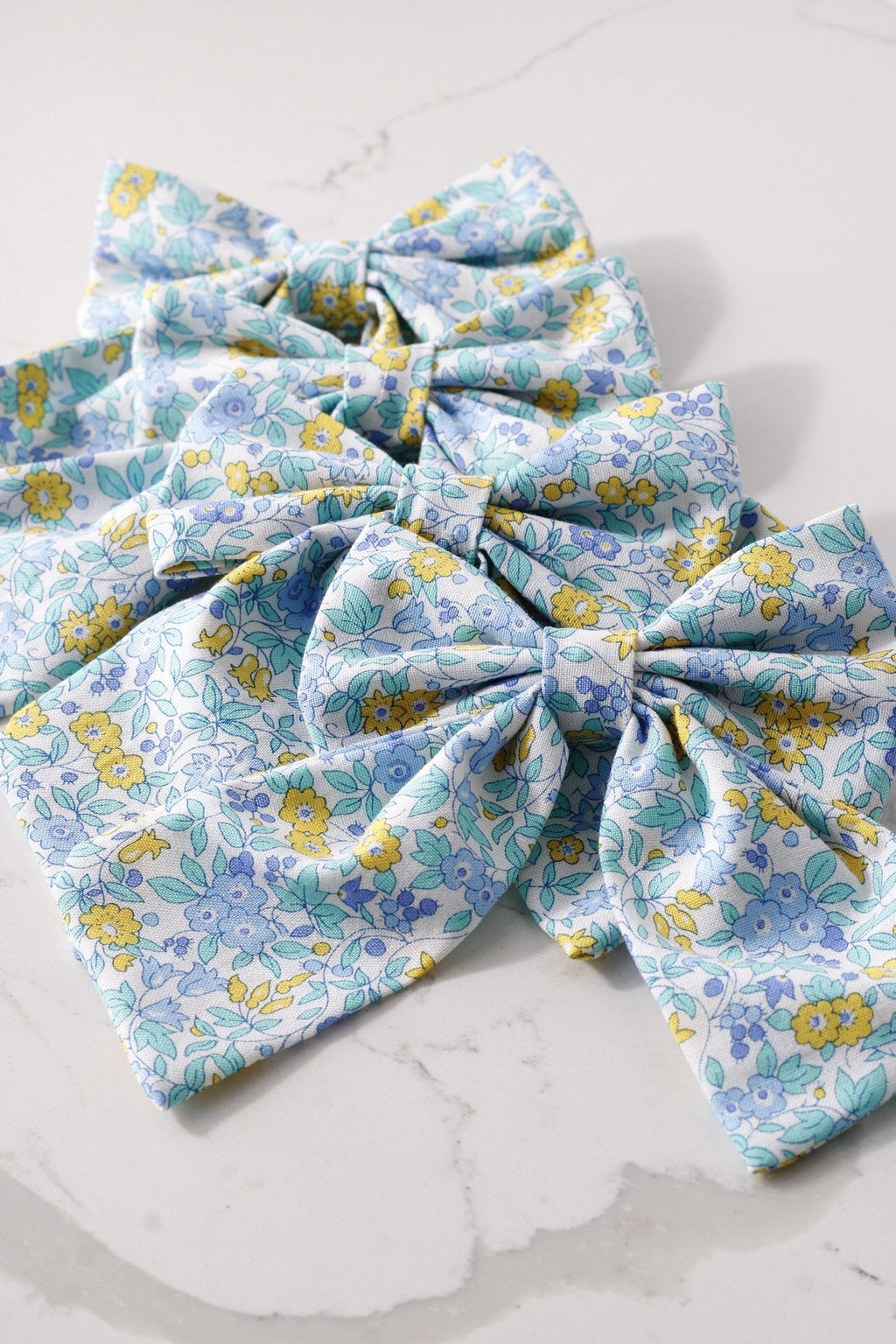 Morning Dew Mini Hair Bow