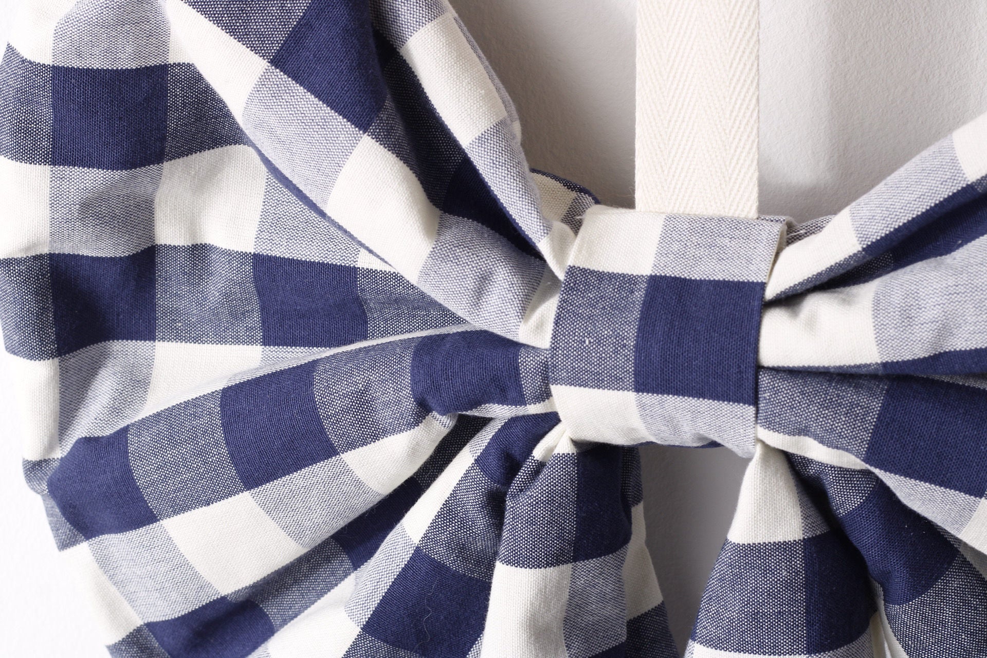 Jumbo Blue Check Bow