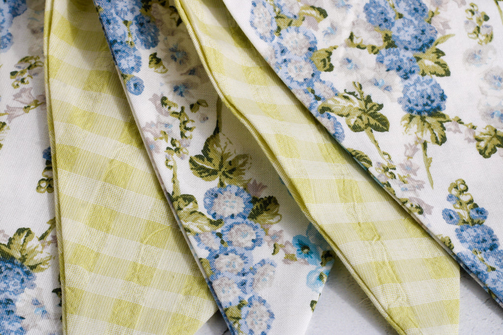 Hollyhock Bunting
