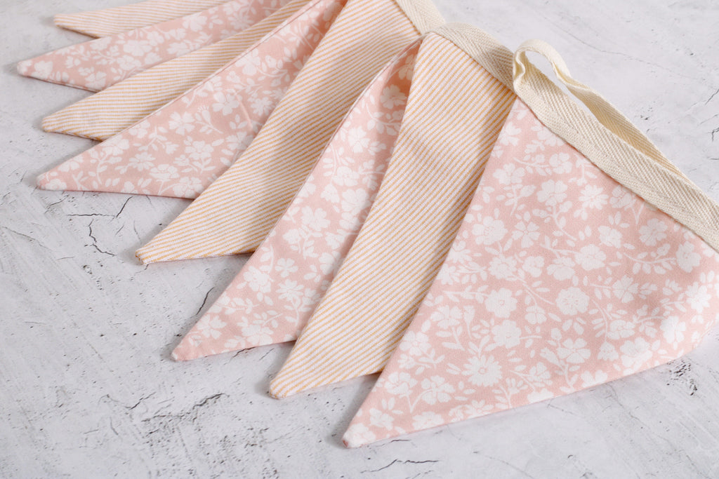 Pink Dainty Bunting