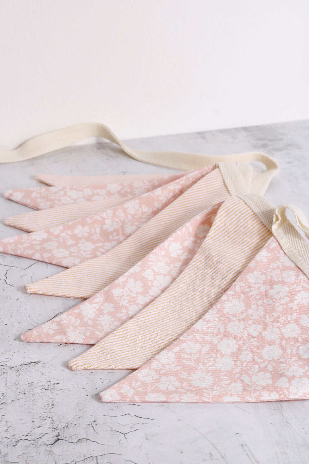 Pink Dainty Bunting