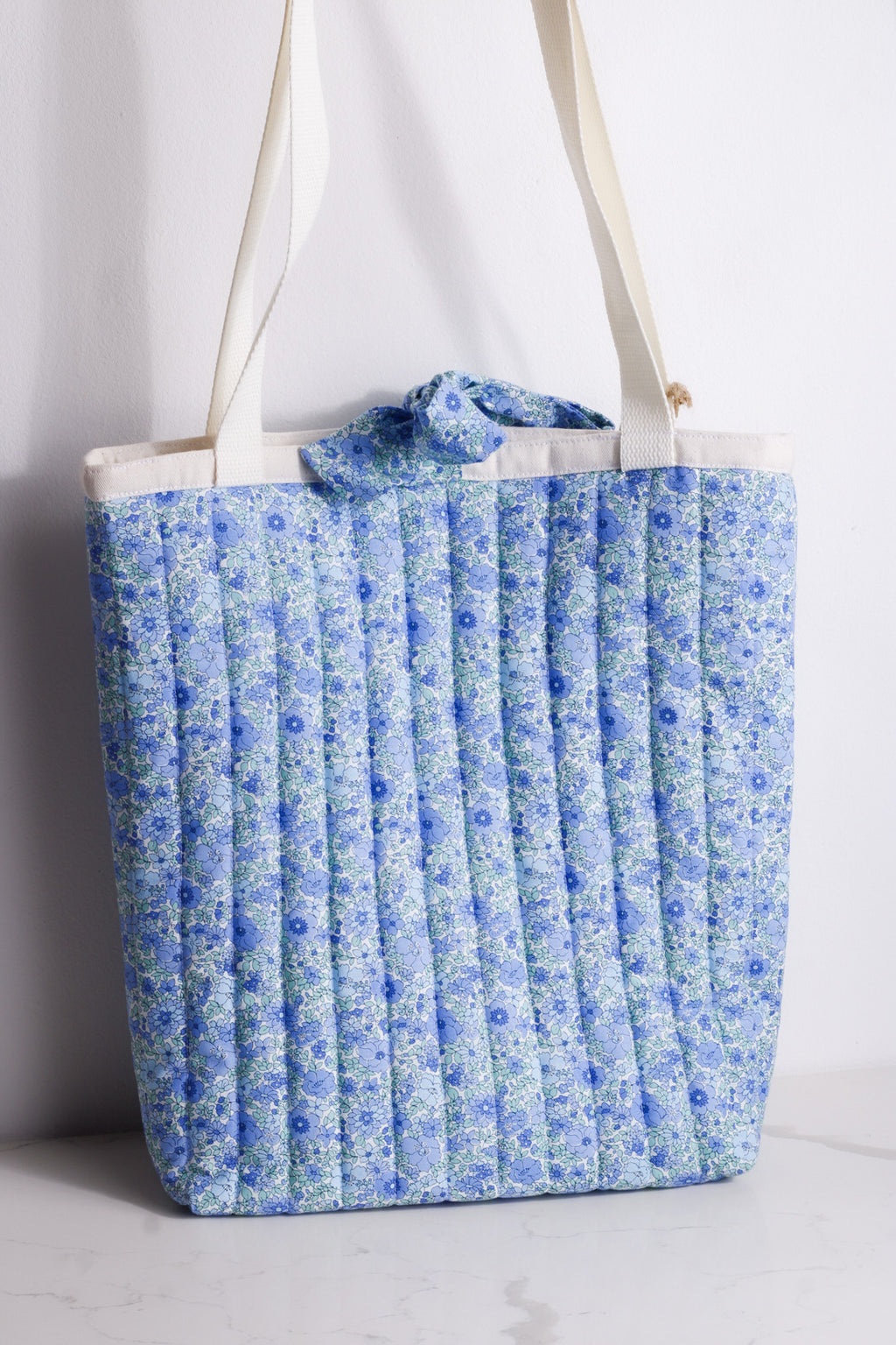 Blue Blossom Quilted bag